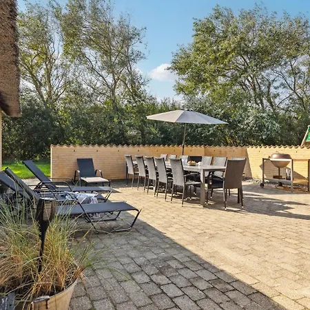 Дом отдыха In With Sauna